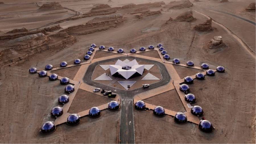 火星移民预演场——模拟外星环境的极端生存训练龙子湖区户外野奢帐篷实验项目